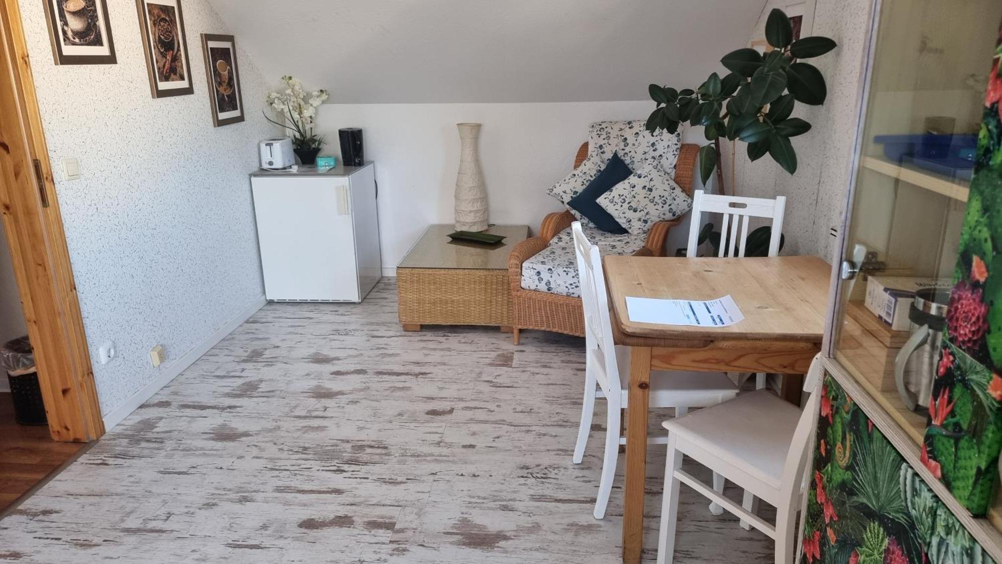 Gemuetliche Im Einfamilienhaus * Keulen